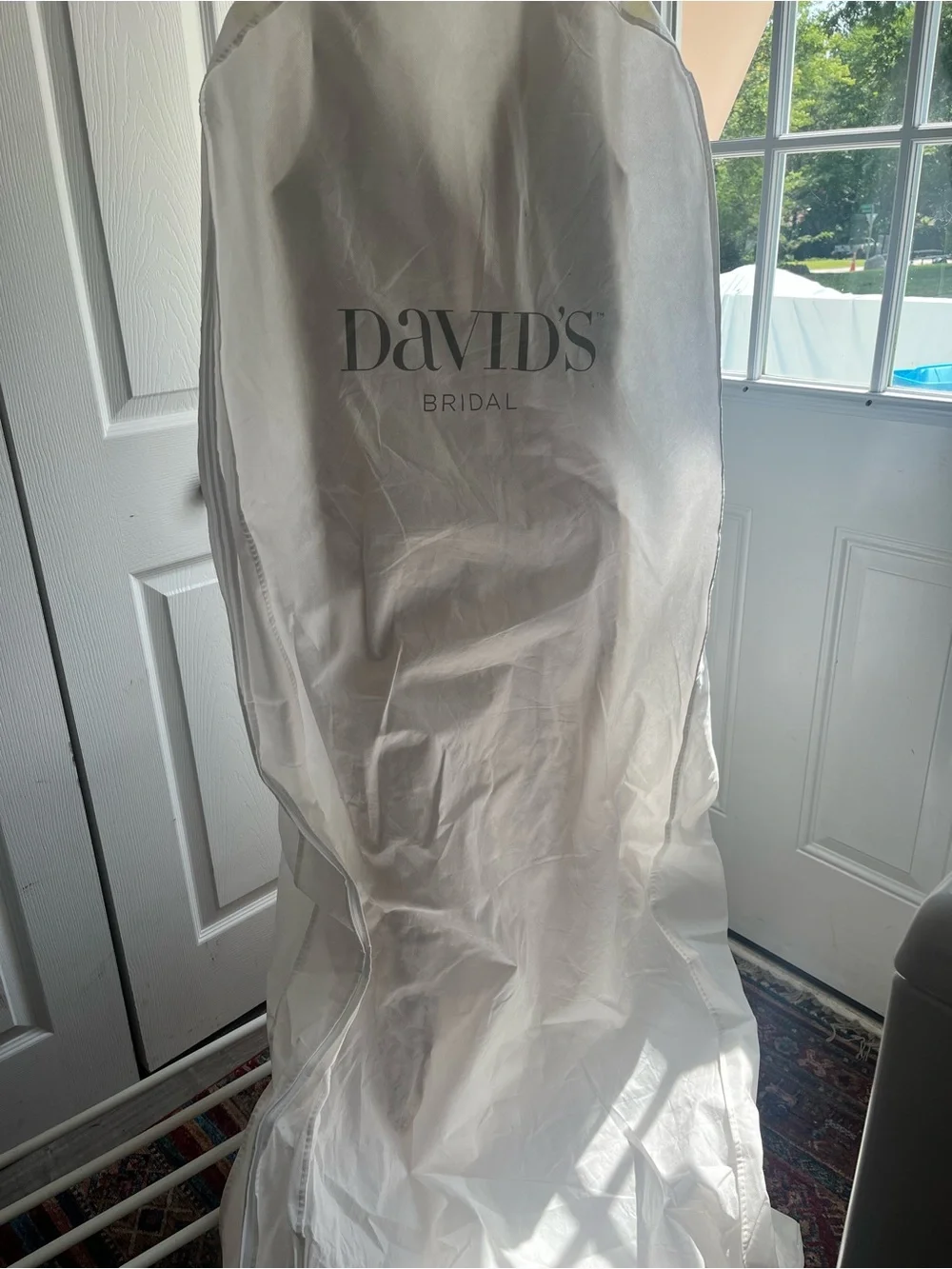 David Bridal Wedding Dress Ivory Elegant Lace V-Neck Summer Fall Fairy size 14